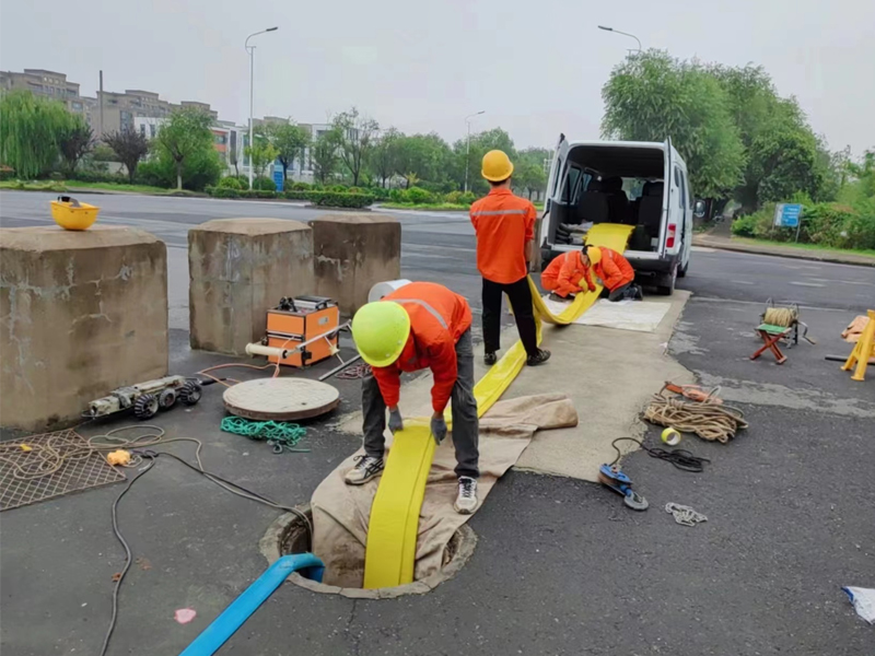 月苑光固化管道修复